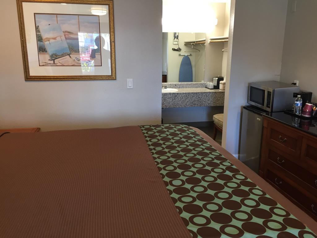 Continental Lodge Oakland Dış mekan fotoğraf
