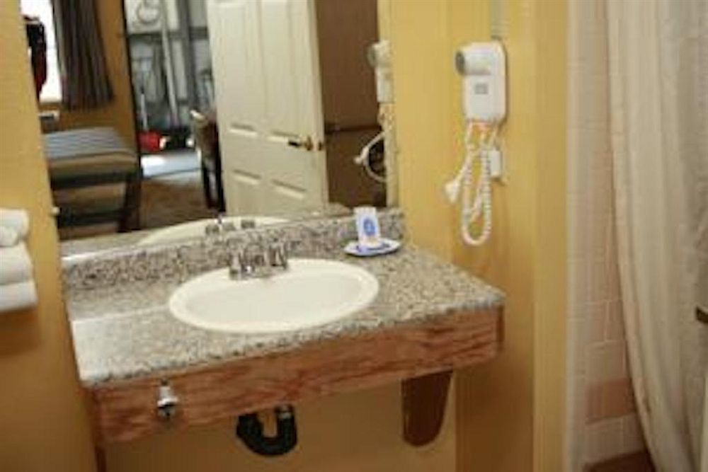 Continental Lodge Oakland Dış mekan fotoğraf